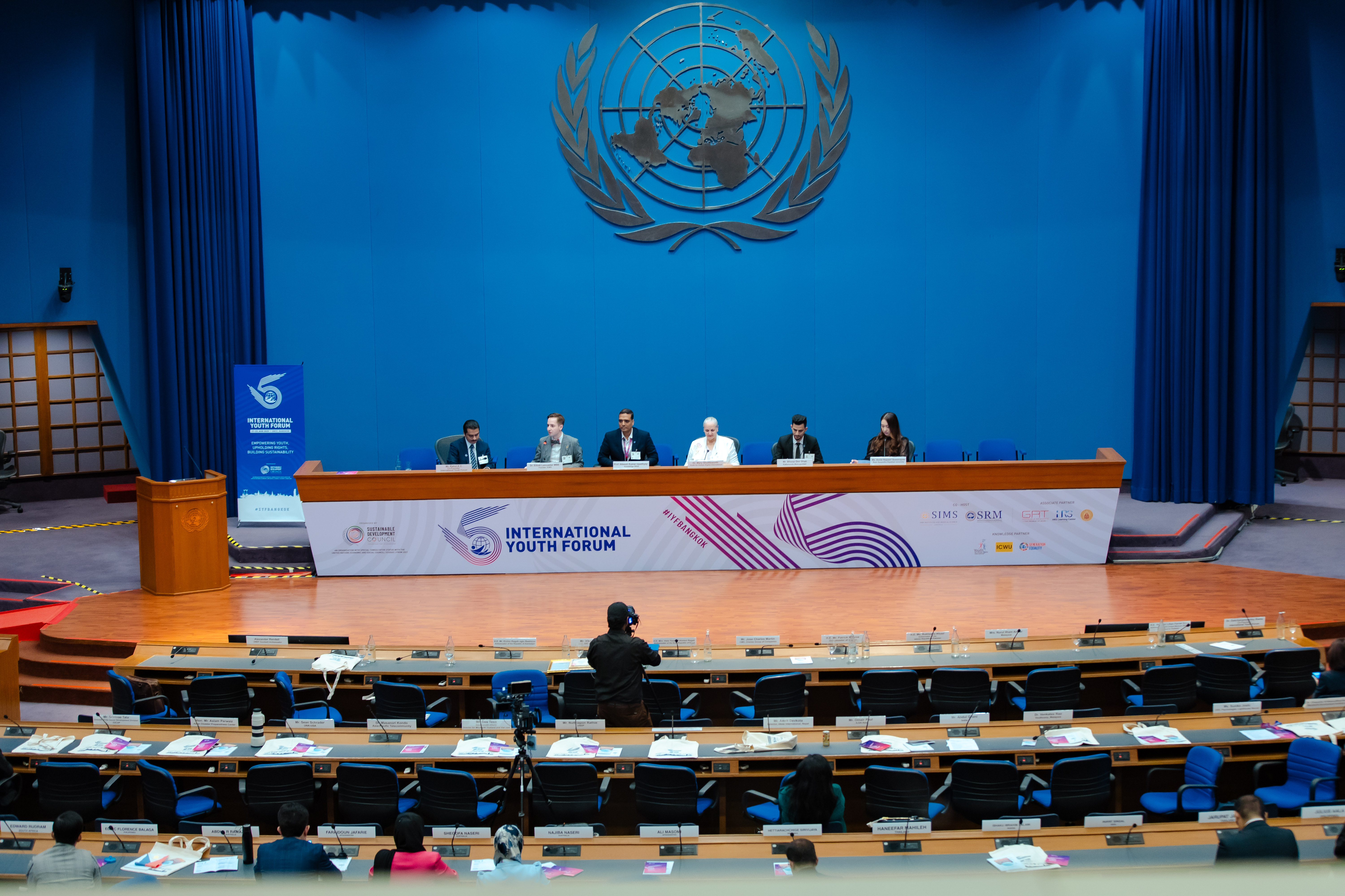 5th Edition - conference main - 2nd.jpg